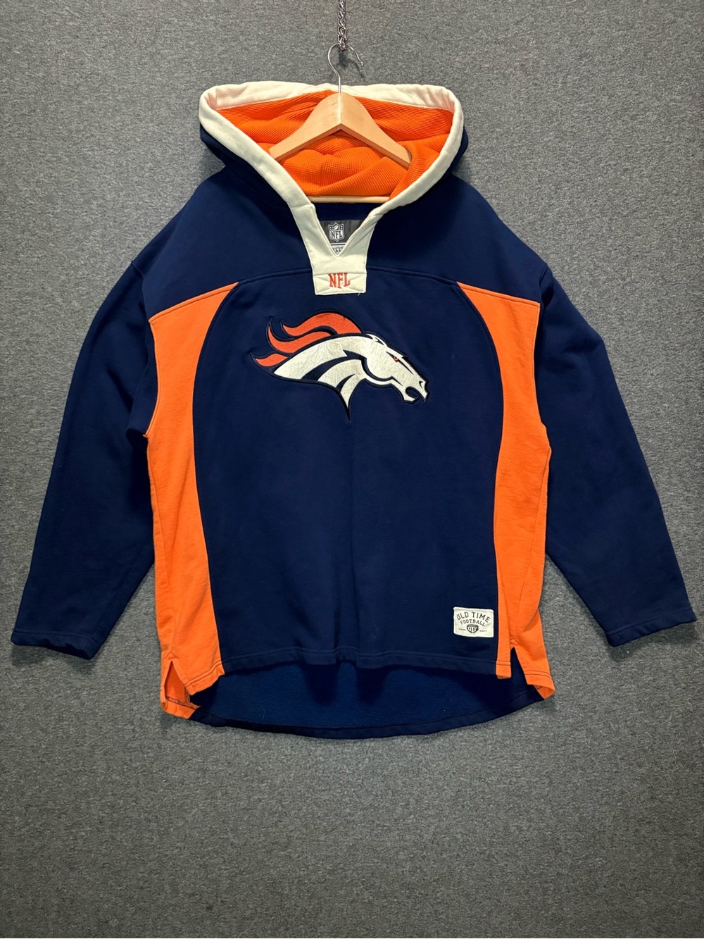 Vintage Y2K NFL Denver Bronco OTF Collection Heavyweight Hoodie Size XL